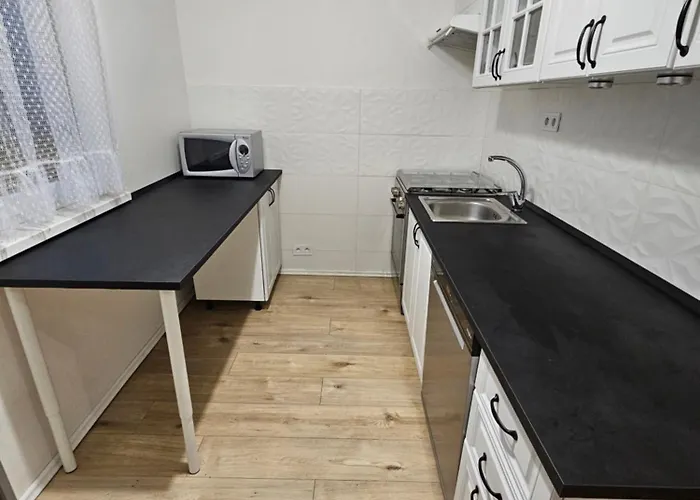 Daire Cozy 3-room In Old Town